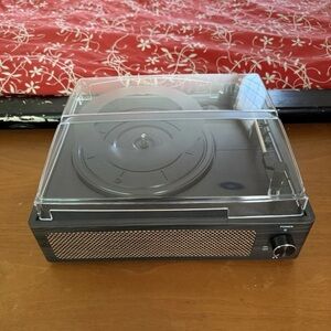 PIONEER Black Turntable with Transparent Lid